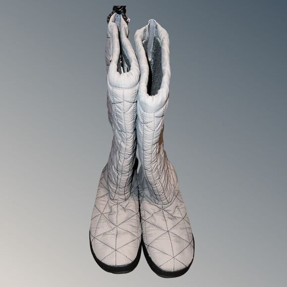 BOGS Womens Snowday Tall Waterproof Insulated Winter Snow Boot Size 7 - Picture 3 of 8